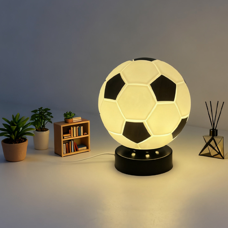 Desk Setup Decor - Lámpara de Mesa LED de Fútbol,