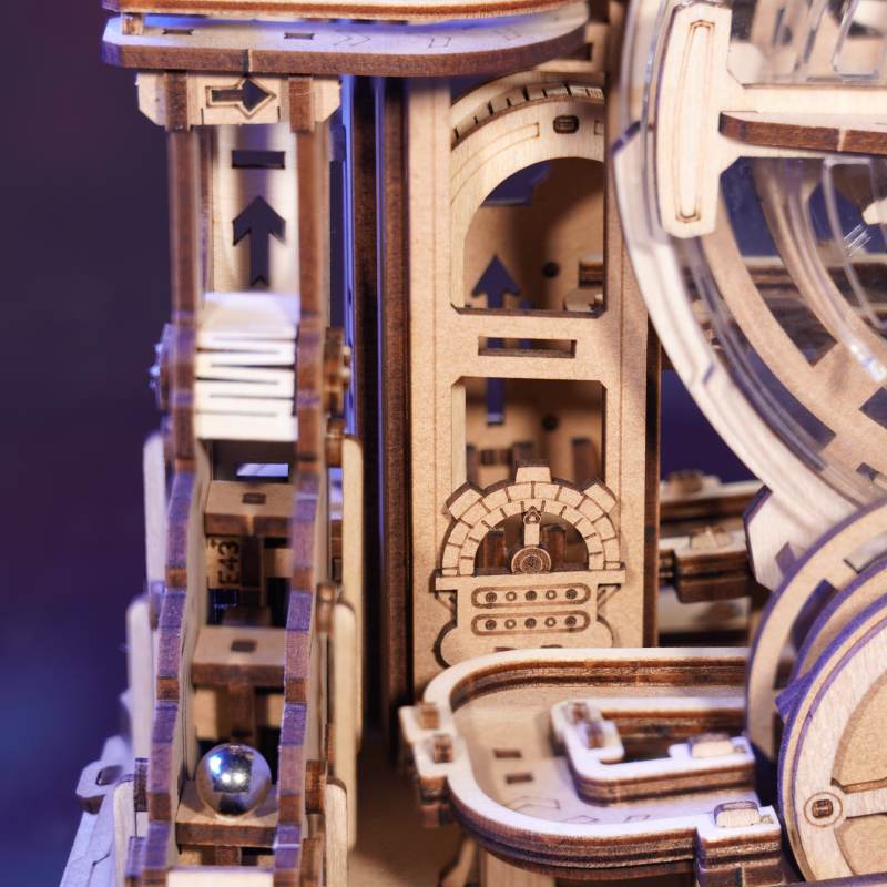 Robotime Rokr Pinball Modelo G - Desk Setup Gear reseña y precio